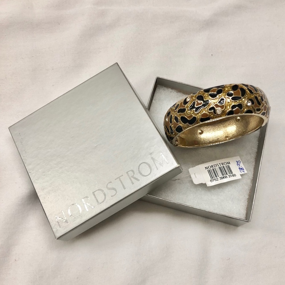 Nordstrom Bangle Bracelet